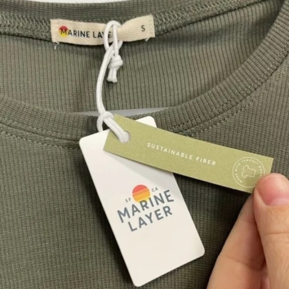 Marine Layer Short Sleeve Tee Womens Small Olive Green Lexi Twist Front Top NWT - Picture 4 of 8